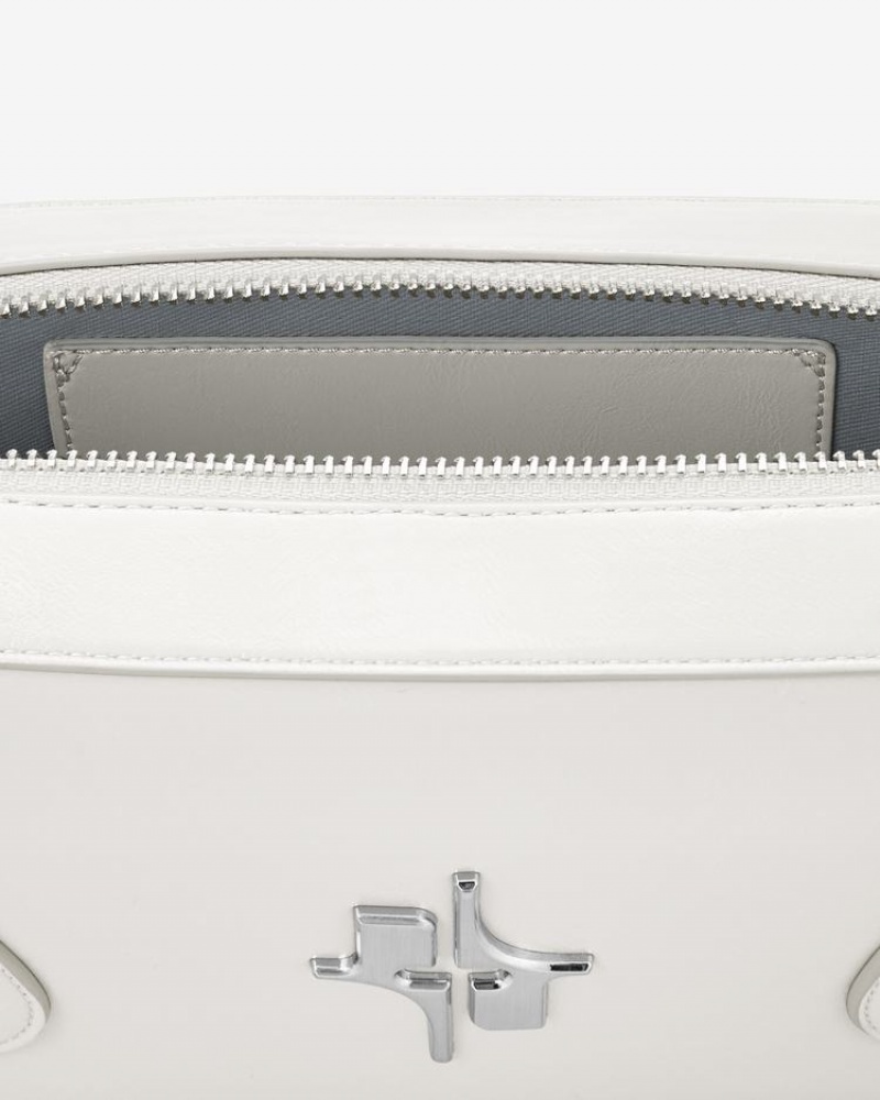 Women's Find Kapoor Ila Bag 30 Tote Shoulder Bags White | IHV3253EV