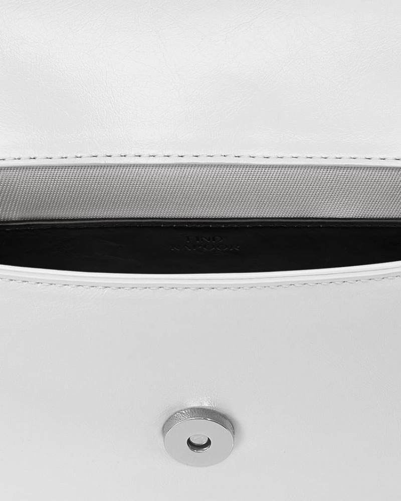 Women's Find Kapoor Lia Bag 19 Crinkled Tote Crossbody Bags White Black | AJW2481WU