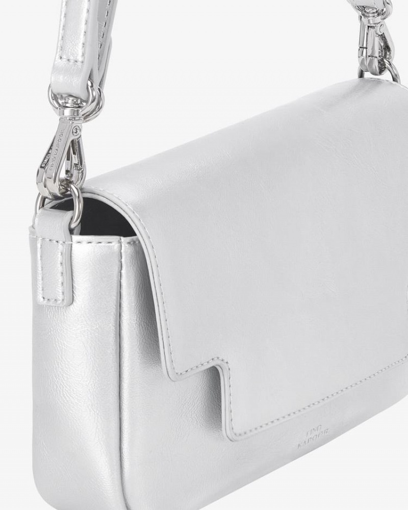 Women's Find Kapoor Lia Bag 19 Crinkled Tote Crossbody Bags Silver | UAM7079BL
