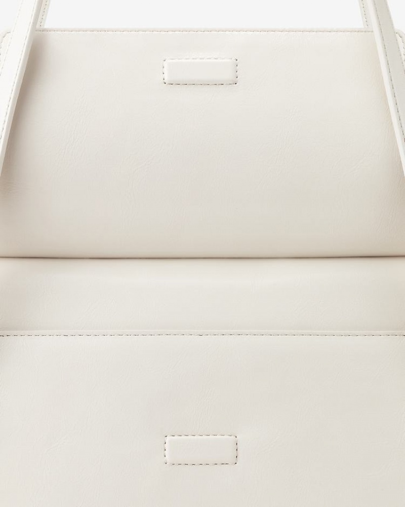 Women's Find Kapoor Marty Bag S 33 Crinkled Tote Shoulder Bags White | BAX5089MI