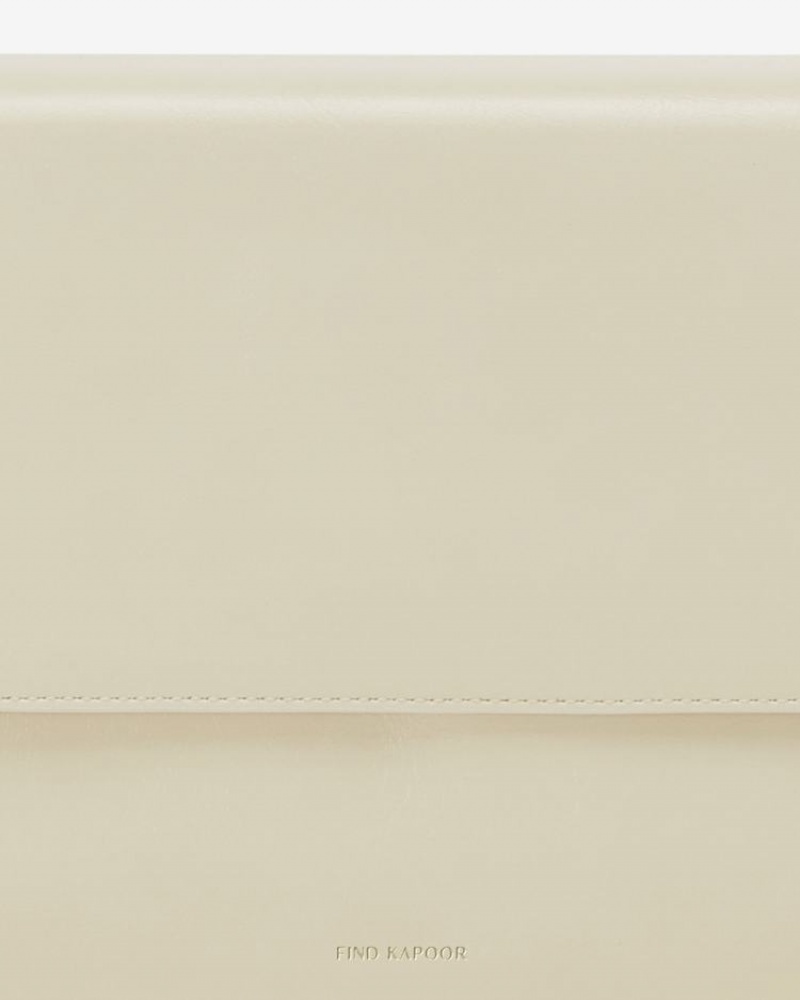 Women's Find Kapoor Marty Lizzi Bag 34 Crinkled Tote Shoulder Bags White | MMW830YT