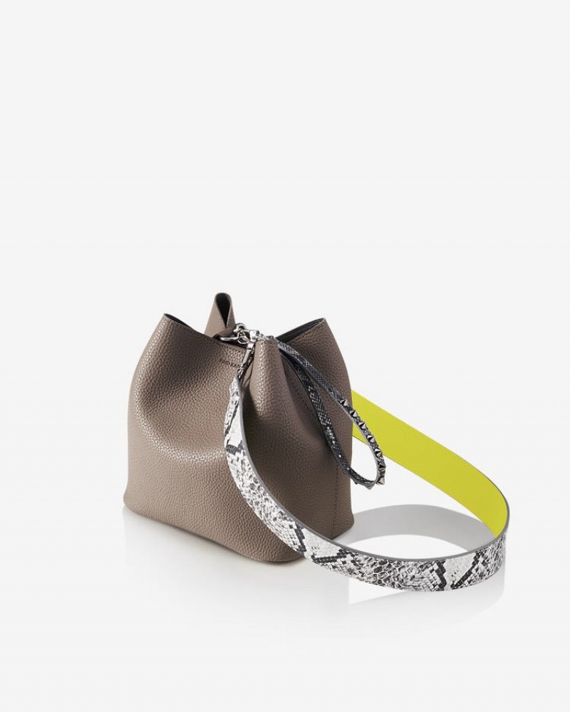 Women's Find Kapoor Pingo Bag 20 Basic Line Set Tote Bucket Bags Brown | YGG7370RJ